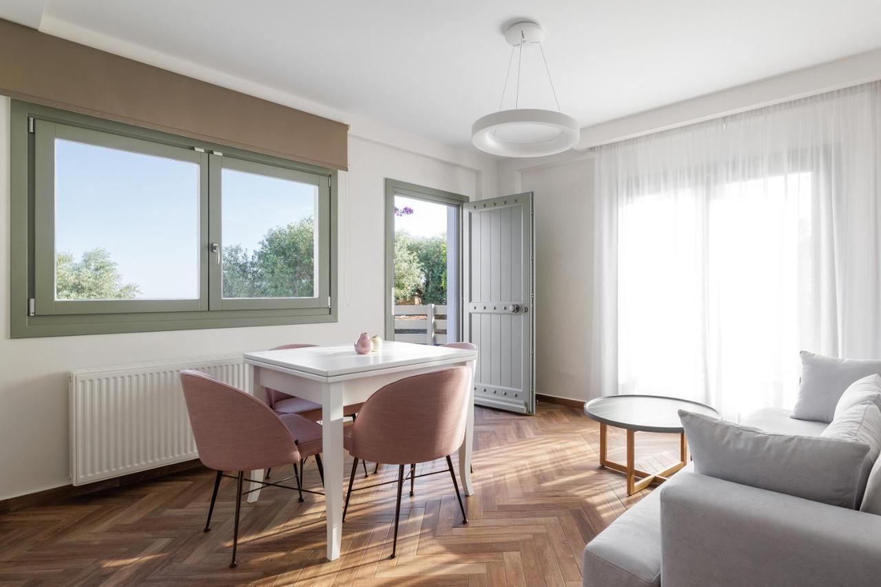 Helia All Seasons Apartments Астріс Екстер'єр фото